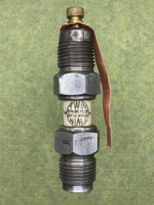 Double ended plug